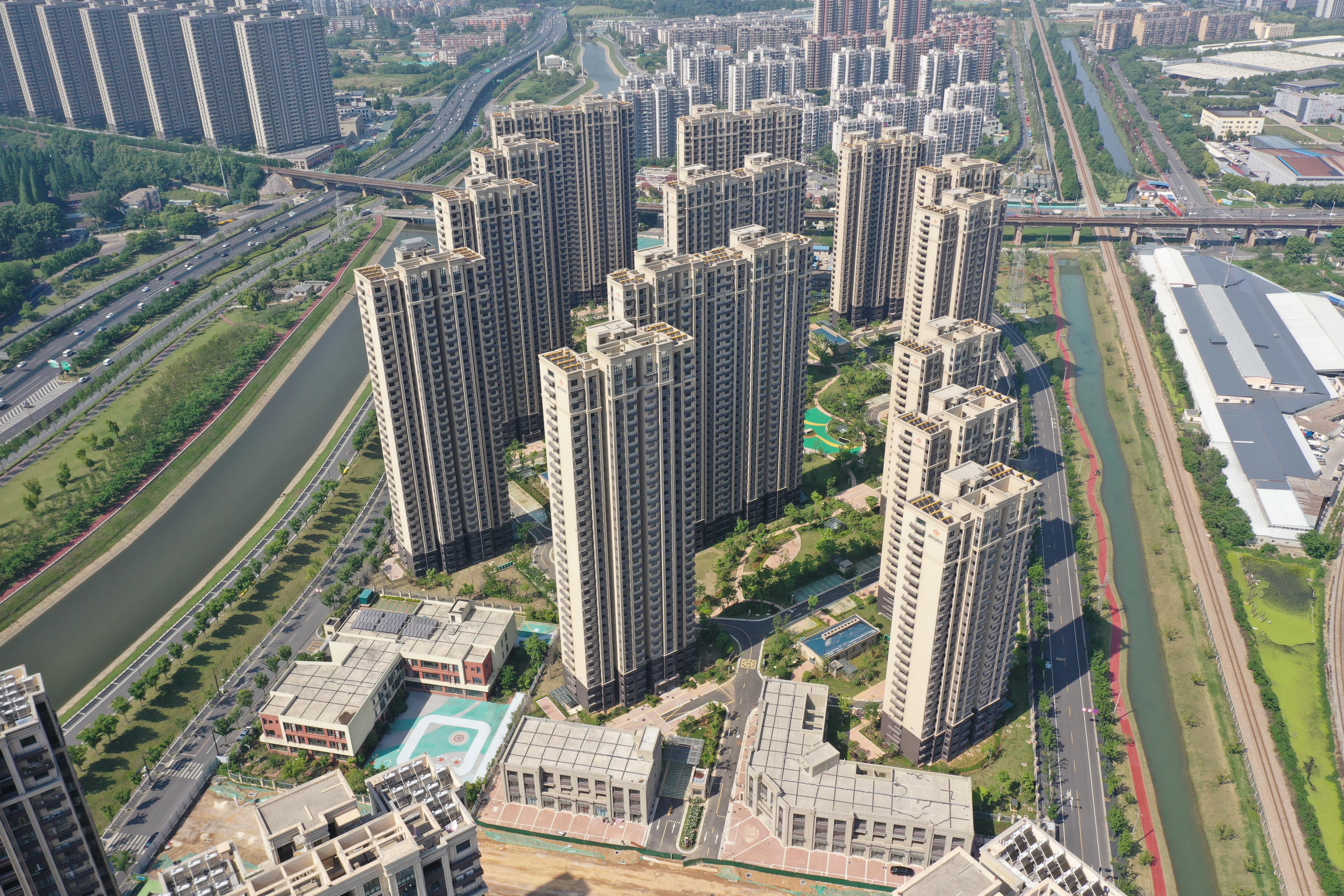 江北泰山包管房片区（拆迁安顿房、产权置换房、经济适用房）项目A地块